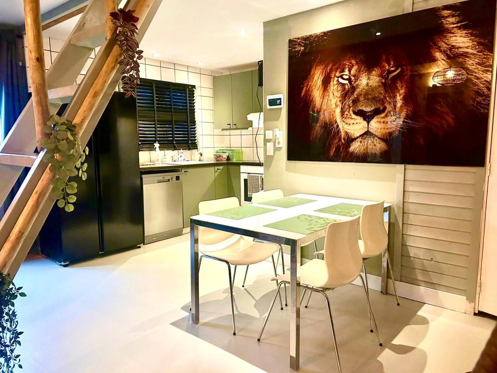 Jungle Style Lodge With Jacuzzi ,Sauna And Garden Near Amsterdam Vijfhuizen エクステリア 写真